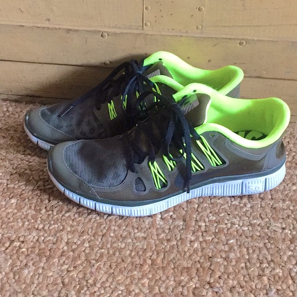 NIKE FREE RUN 5.0 LEOPARD OLIVE NEON SNEAKER 8 9.5 - Picture 2 of 13